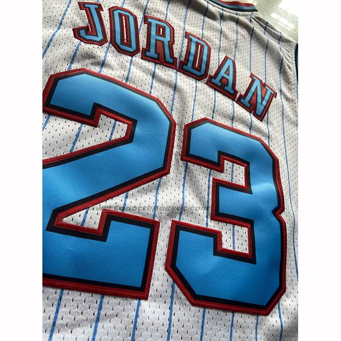 Maglia Chicago Bulls Michael Jordan No 23 Mitchell & Ness 1997-98 Bianco3